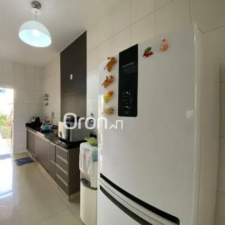 Buy this 3 bed house on Rua F 36 in Faiçalville, Goiânia - GO