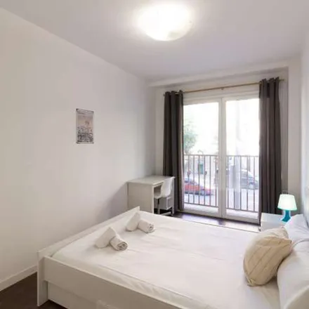 Image 4 - Carrer de Bailèn, 105, 08009 Barcelona, Spain - Apartment for rent