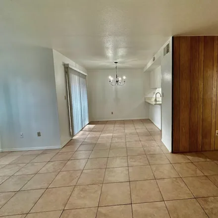 Image 6 - 2255 Cahuilla St, Unit 90 - Apartment for rent