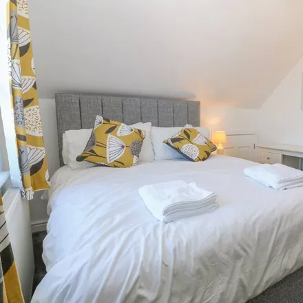 Rent this 4 bed townhouse on Llanfair-Mathafarn-Eithaf in LL74 8UB, United Kingdom