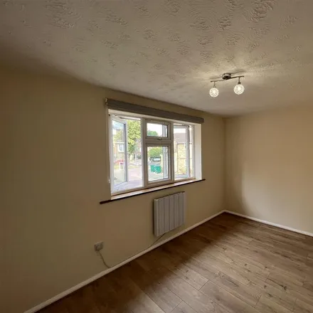 Image 7 - Luther King Close, London, E17 8RS, United Kingdom - Apartment for rent