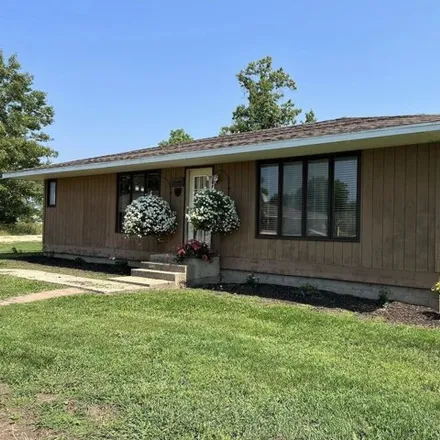 Buy this 4 bed house on N3286 And N3290 Highway 22 in Montello, Wisconsin