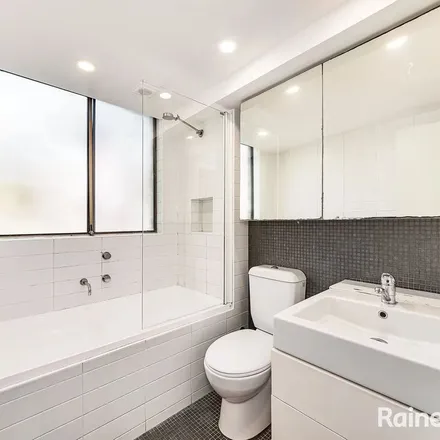Rent this 3 bed apartment on Stark Street in Coogee NSW 2034, Australia