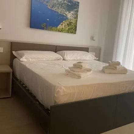 Rent this studio house on Via Capitolo 22