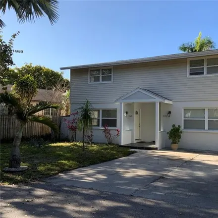 Rent this 2 bed house on 5544 Dinah Lane in Sarasota County, FL 34231