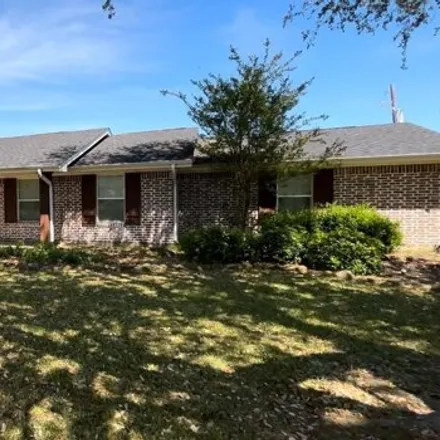Buy this 3 bed house on 604 North Inwood Drive in Bridge City, TX 77611