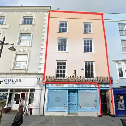 Buy this 6 bed townhouse on Clifton House in Tenby, Sa70 7ad