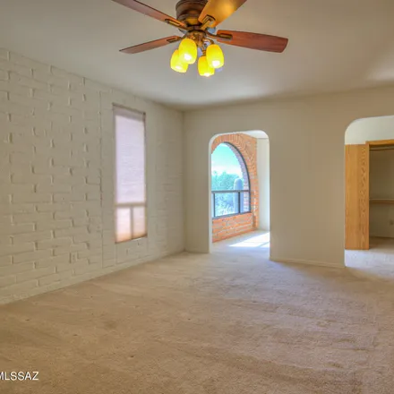 Image 2 - 6588 North Mesa View Drive, Catalina Foothills, AZ 85718, USA - House for sale
