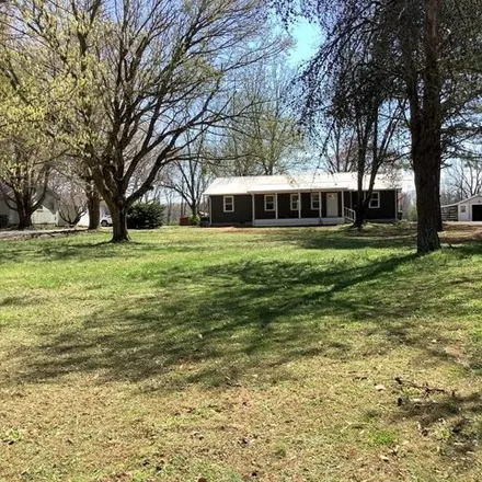 Buy this 3 bed house on 16658 Highland Drive in McKenzie, TN 38201