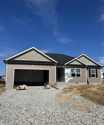 Buy this 3 bed house on 899 West Front Street in Glasgow, KY 42141
