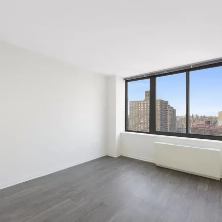 Image 3 - 400 East 92nd Street, New York, NY 10128, USA - Apartment for rent