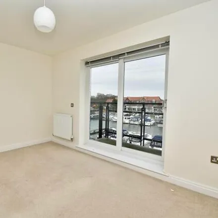 Image 5 - Burton Waters, The Quays, LN1 2XG, United Kingdom - Townhouse for sale