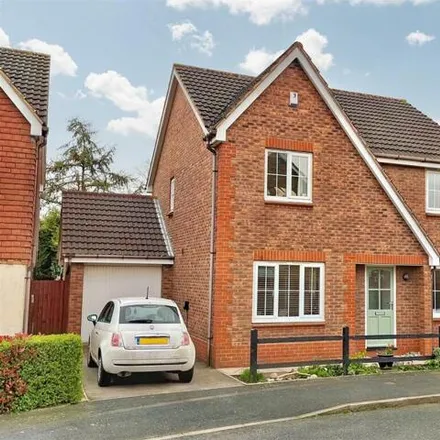 Buy this 4 bed house on 10 Holly Close in Walmley, B76 2PD
