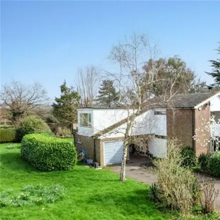 Buy this 4 bed house on Gibbs Hill in Nettlestead, ME18 5HS