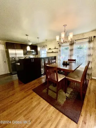 Image 8 - 23 Arrow Wood Place, Malta, NY 12020, USA - Townhouse for sale