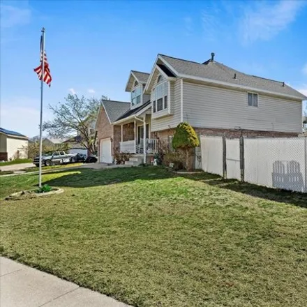 Image 2 - 2975 West, Roy, UT 84067, USA - House for sale