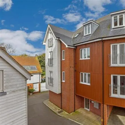 Buy this 2 bed apartment on 3 Regent Street in Tankerton, CT5 1JD