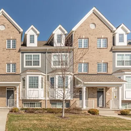 Buy this 3 bed condo on 2517 West Towne Street in Ann Arbor, MI 48103