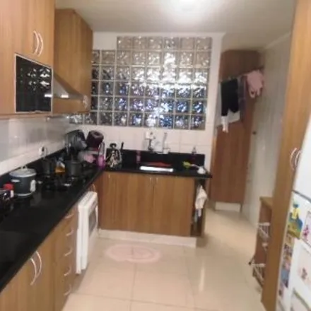 Buy this 2 bed apartment on Rua Doutor Theodoro José Bayeux in Vila Nossa Senhora das Vitórias, Mauá - SP