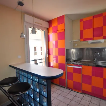 Rent this 1 bed apartment on Place de l'Obélisque in 71100 Chalon-sur-Saône, France