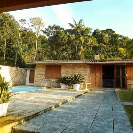 Buy this 5 bed house on Rodovia Rafael da Rocha Pires in Sambaqui, Florianópolis - SC