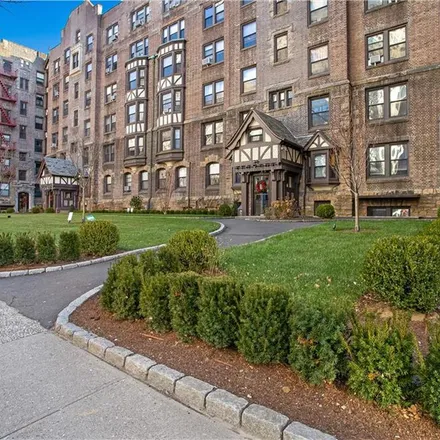Image 6 - 235 Martine Avenue, City of White Plains, NY 10601, USA - Apartment for rent