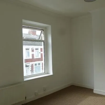 Rent this 2 bed apartment on Saltmead Presbyterian Church in Maitland Place, Cardiff