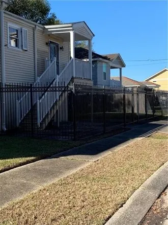 Image 2 - 2433 Prentiss Avenue, New Orleans, LA 70122, USA - House for rent