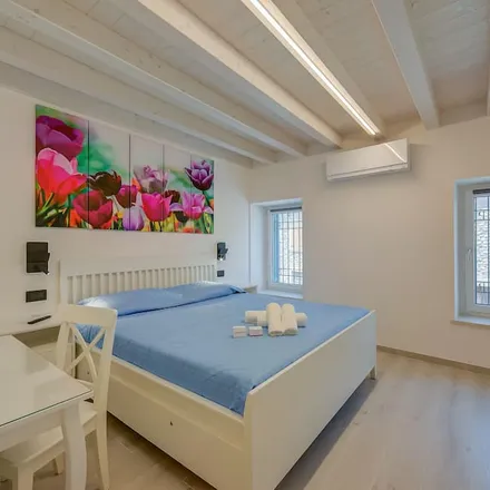 Rent this 2 bed apartment on 37067 Valeggio sul Mincio VR