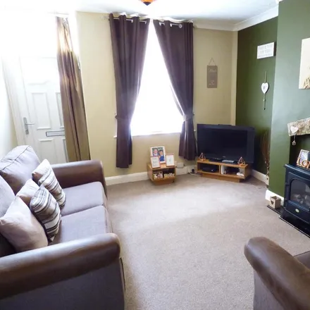Image 3 - Sycamore Drive, Harrogate, HG2 7NY, United Kingdom - House for rent