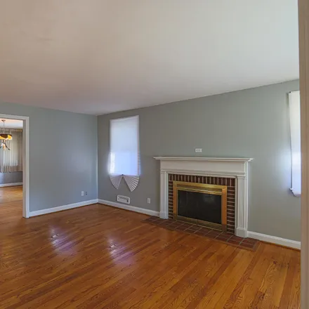 Image 2 - 5301 Loch Raven Boulevard, Baltimore, MD 21239, USA - Townhouse for sale
