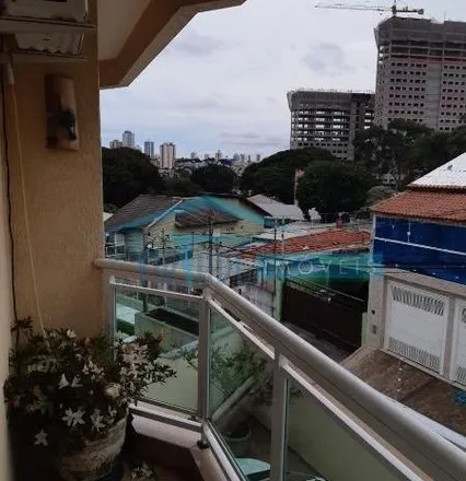 Buy this 2 bed house on Avenida Vinte e Quatro de Fevereiro in Vila Buenos Aires, São Paulo - SP