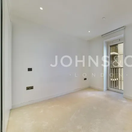 Image 5 - Lime Grove, London, W12 8HR, United Kingdom - Apartment for rent