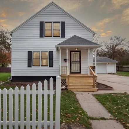 Buy this 2 bed house on 1691 Fayette Avenue in Beloit, WI 53511