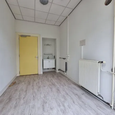 Image 8 - Vierwindenbrug, Chassésingel, 4811 HB Breda, Netherlands - Apartment for rent