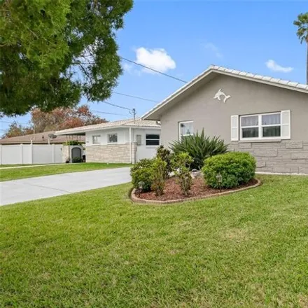 Buy this 3 bed house on 5091 Bonito Drive in Elfers, FL 34652