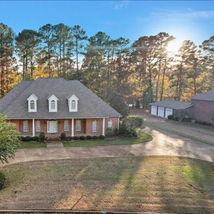 Image 1 - 1098 Country Place Drive, Country Place, Pearl, MS 39208, USA - House for sale