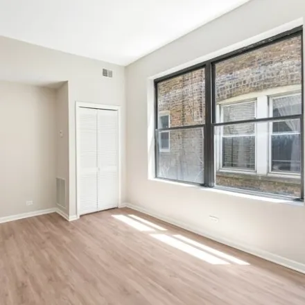 Image 3 - 2245 North Western Avenue, Chicago, IL 60647, USA - Apartment for rent