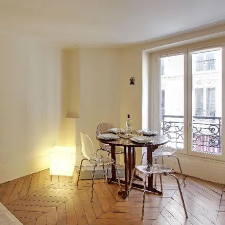 Image 2 - 41 Rue des Tournelles, 75003 Paris, France - Apartment for rent