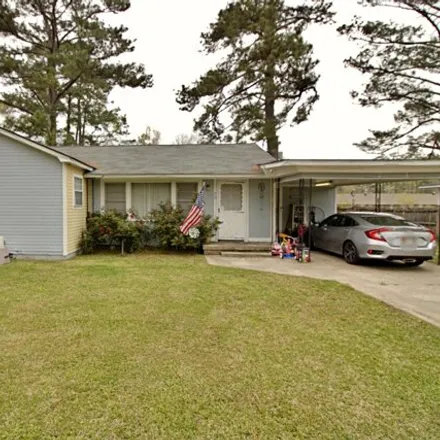 Buy this 3 bed house on 24 Wiggins Road in Columbia, MS 39429