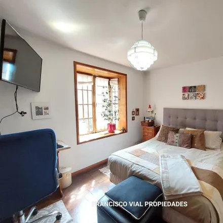 Buy this 4 bed house on Pasaje León Interior in 755 0344 Provincia de Santiago, Chile