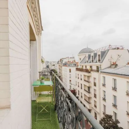 Image 3 - 30 Rue Voltaire, 92300 Levallois-Perret, France - Apartment for rent