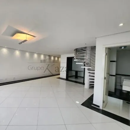 Buy this 3 bed apartment on Viaduto Jaceguai in República, São Paulo - SP
