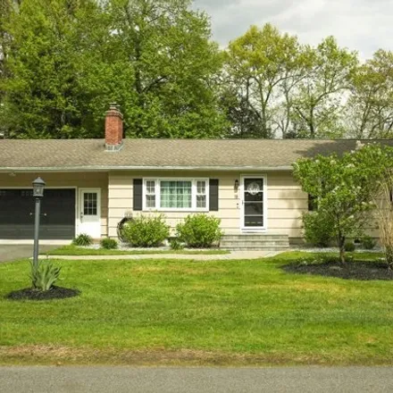 Buy this 3 bed house on 18 Linwood Drive in Wilbraham, Hampden County