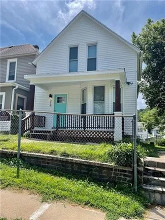 Buy this 3 bed house on 316 East Kansas Avenue in St. Joseph, MO 64504