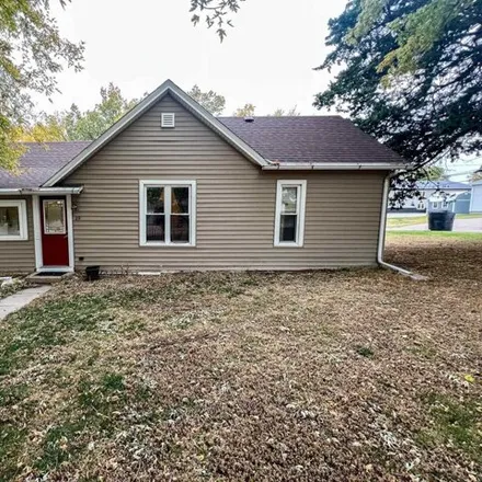 Image 1 - 211 1st Street, Alma, NE 68920, USA - House for sale