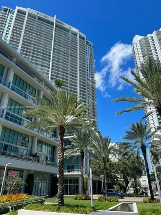 Buy this 1 bed condo on Ivy in 90 Southwest 3rd Street, Miami