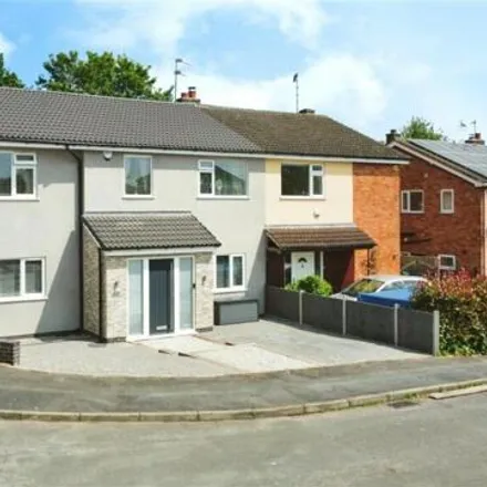 Buy this 4 bed duplex on Farm Close in Birstall, LE4 4EG