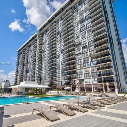 Rent this 1 bed apartment on Blue on the Bay in 601 Northeast 36th Street, Buena Vista