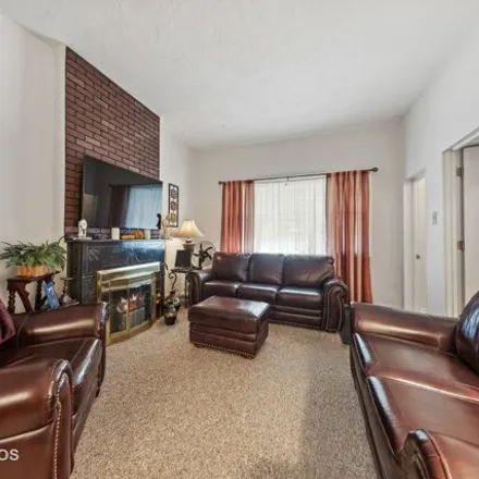 Image 4 - 2242 West Taylor Street, Chicago, IL 60612, USA - House for sale